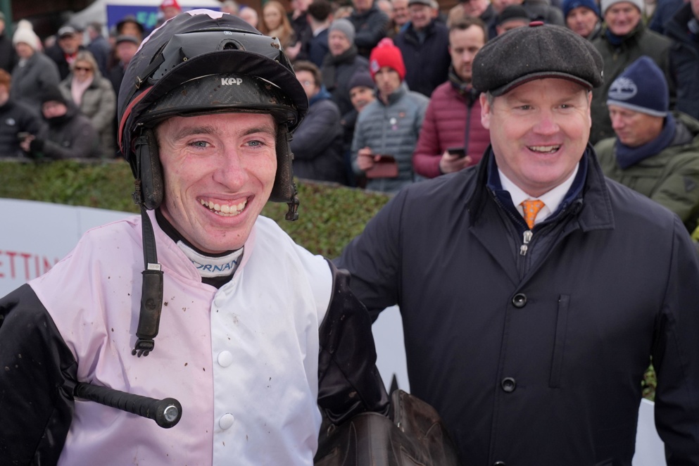 Gordon Elliott's EL CAIROS is the star attraction at Thurles today