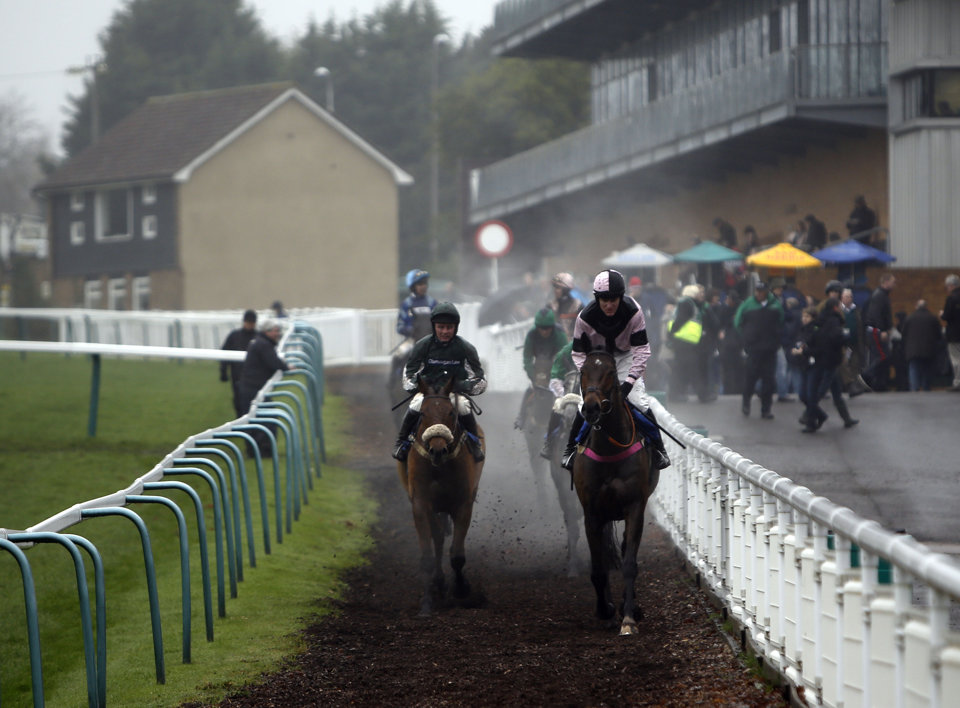 Today's racing tips: most tipped horses from Fontwell, Uttoxeter and Kelso.