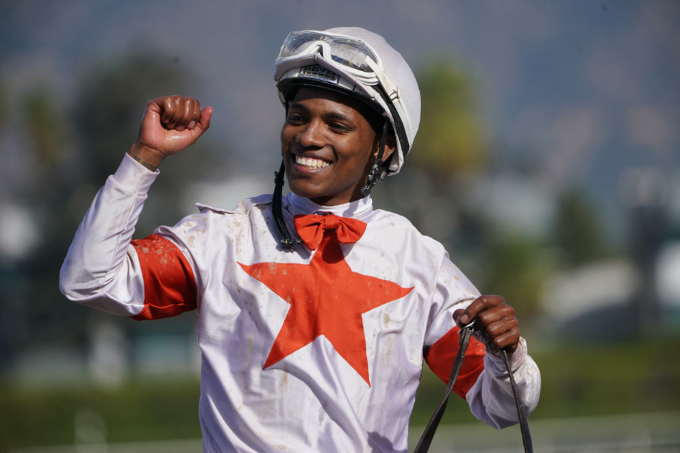 Ricardo Santana Jr. gets the mount on Japanese invader France Go de Ina in the Belmont